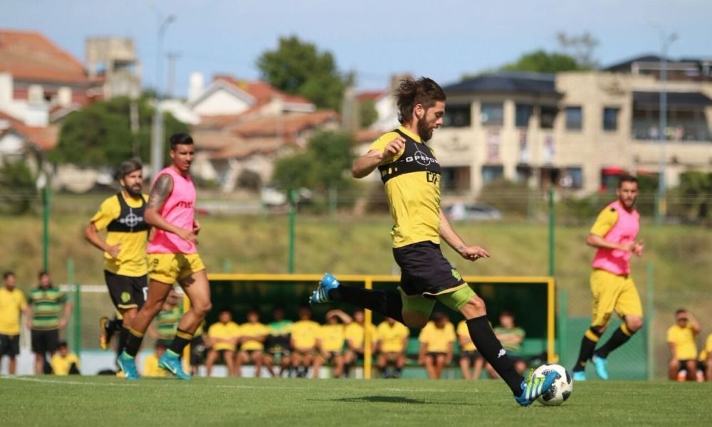 Aldosivi igualó sin goles ante Olimpo