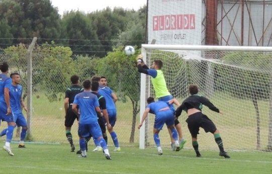 Alvarado tuvo su primera prueba ante San Martín de San Juan