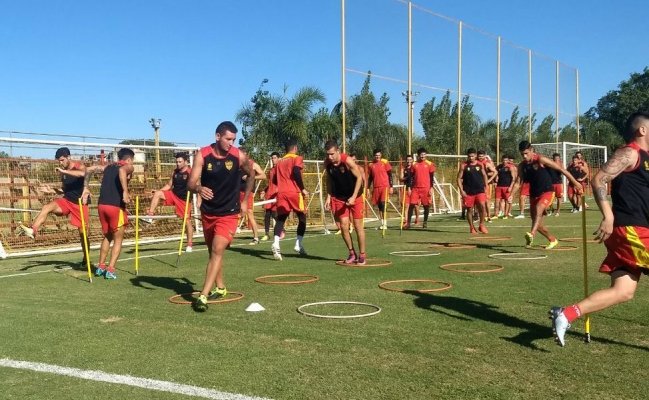 De la mano de Mayor, Boca Unidos puso primera