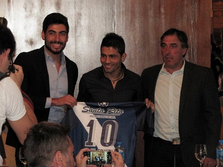 Walter Ervitti firmó y agarró la “10”