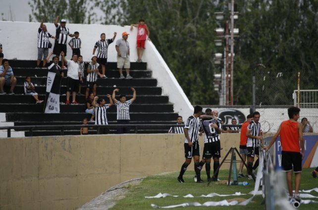 Gimnasia de Mendoza derrotó por la mínima ante Ferro de General Pico