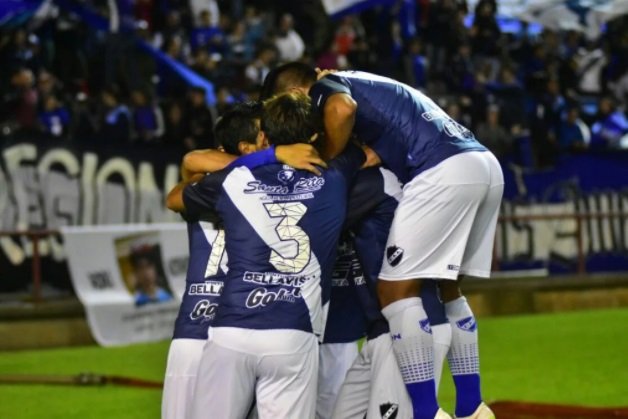 Erviti puso en carrera a Alvarado