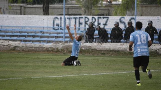 Gutiérrez goleó a San Lorenzo y se ilusiona con quedarse