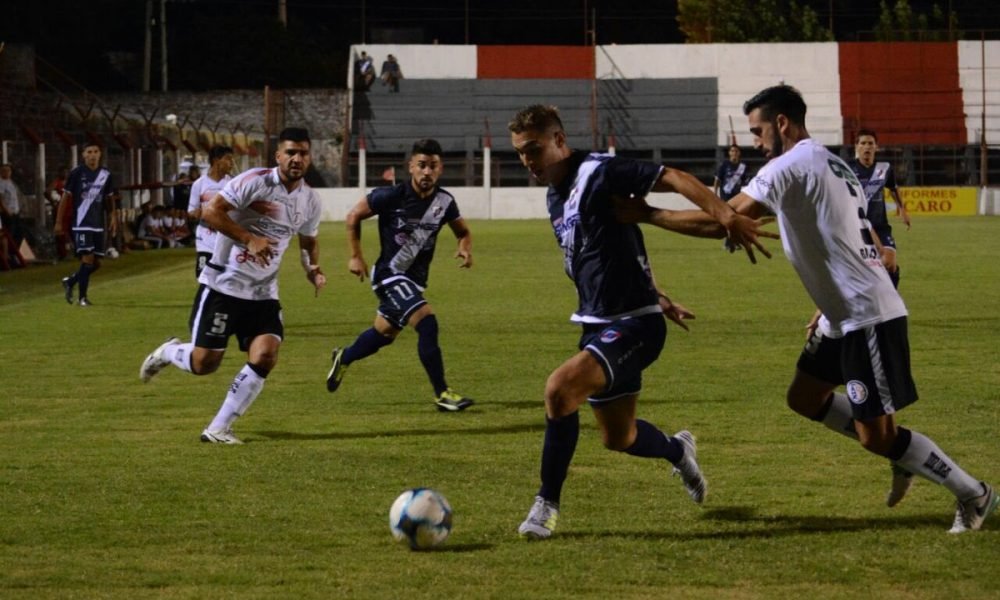 Guaraní empató ante Zapla y sigue complicado