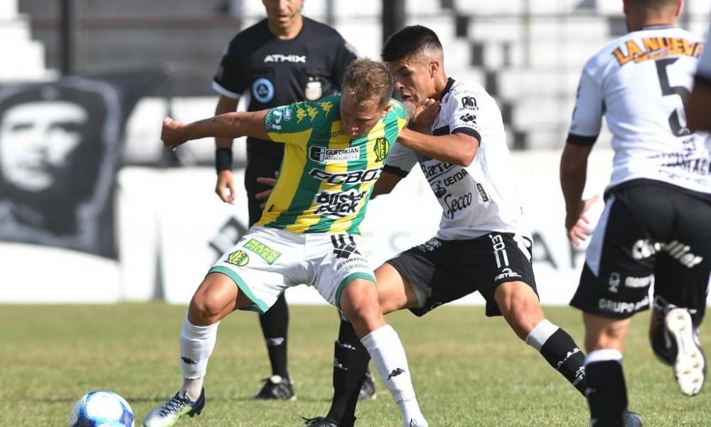 Aldosivi aprovechó un regalo, ganó en Floresta y se afirma como candidato