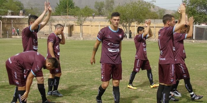 Unión Aconquija conquistó su primer triunfo ante Gutierrez