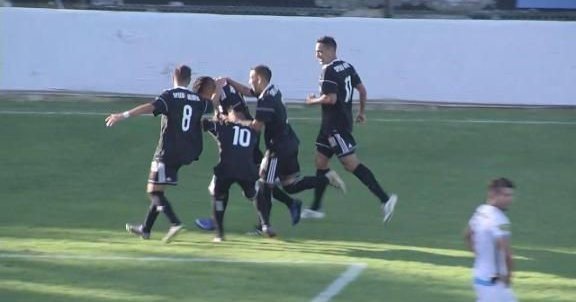 Riestra venció como visitante a Almagro