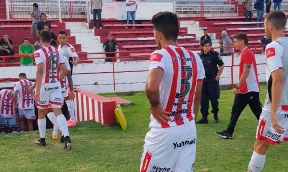 El Santo y Alvarado no se sacaron ventajas en el debut