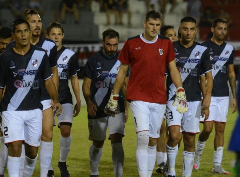 Guaraní cayó ante Mandiyú y descendió al Torneo Regional