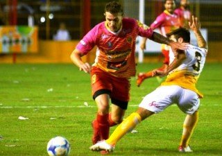 Cerca del final, Boca Unidos igualó a Quilmes y aumentó su agonía