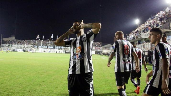 Central ganó y sueña con subir