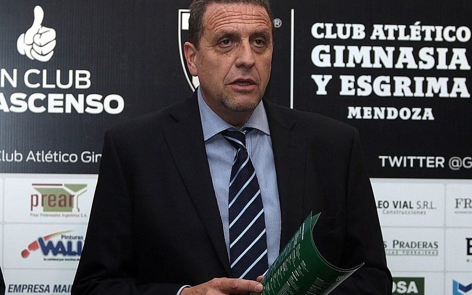 Luis Vila: «Le voy a pedir a Fernando Porretta que revea su situación»