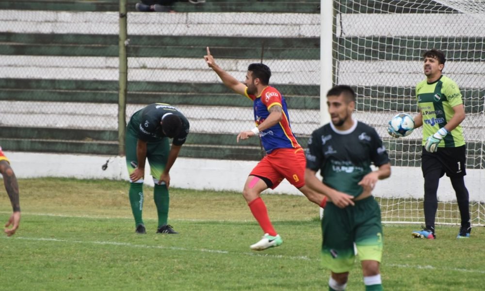 Dura derrota de Ferro ante Sarmiento