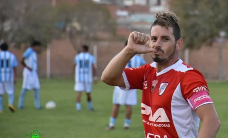 El sueño le ganó a la altura