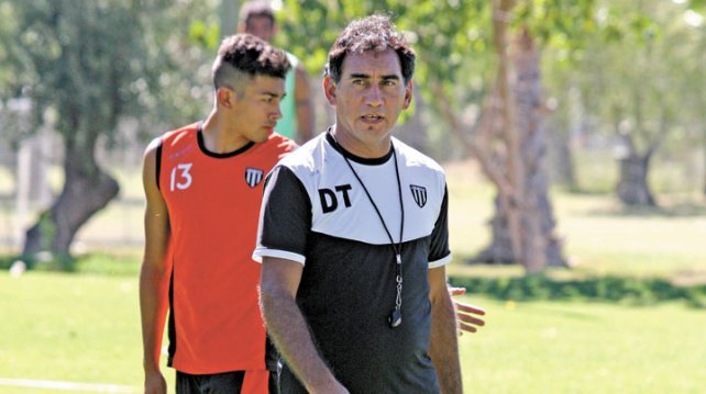 Alaniz: «No se nos puede escapar esta instancia, tiene sabor a revancha»