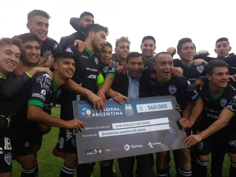 Cipolletti eliminó a Arsenal con Alasia como figura excluyente