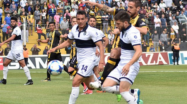 Olimpo no pudo con el Lobo