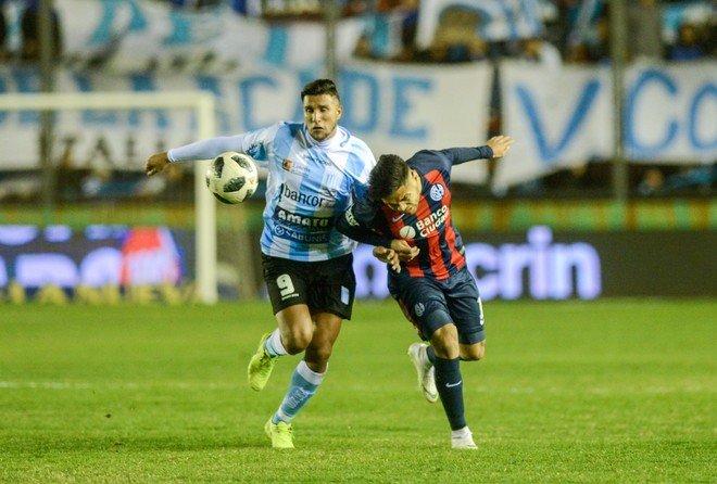 Luchando hasta el final, Racing (Cba) se despidió de la Copa Argentina