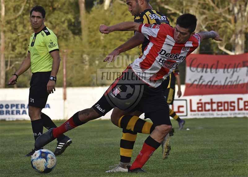 Curuchet: «Larraburu no quiere firmar la rescisión de mi contrato»