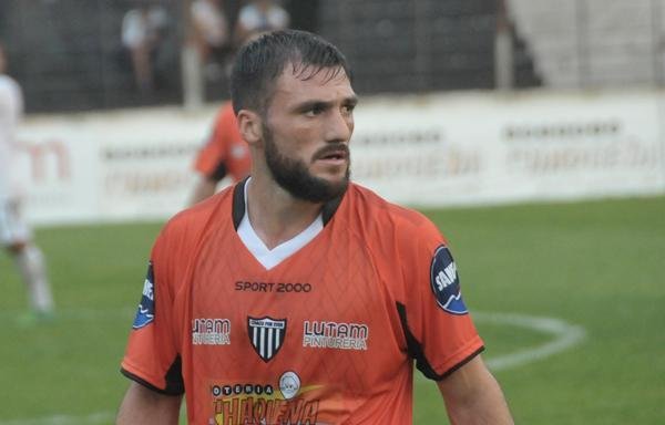 Osvaldo Young: «El Federal A actual es malo para los jugadores, los tiene parados mucho tiempo»