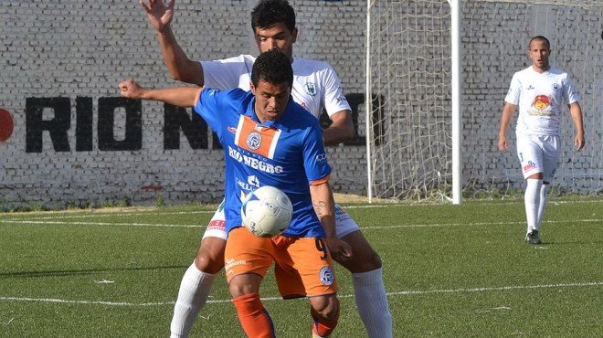 Leandro Puig no sigue en Deportivo Roca