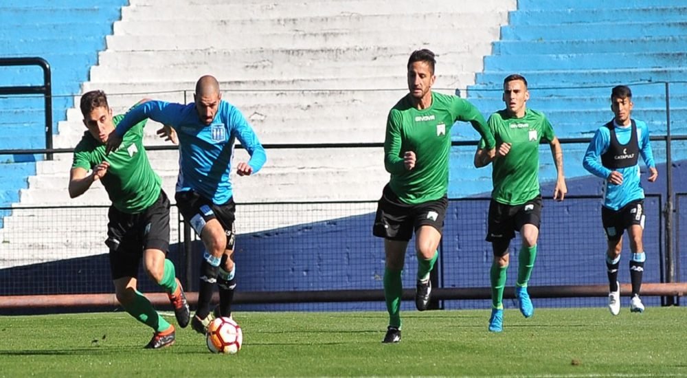 Ferro se probó ante Racing