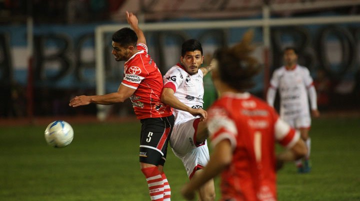 Maipú y Huracán Las Heras aburrieron la noche