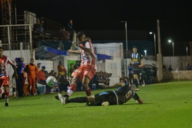No hubo goles en el Mutio: Atlético y Juventud terminaron en cero