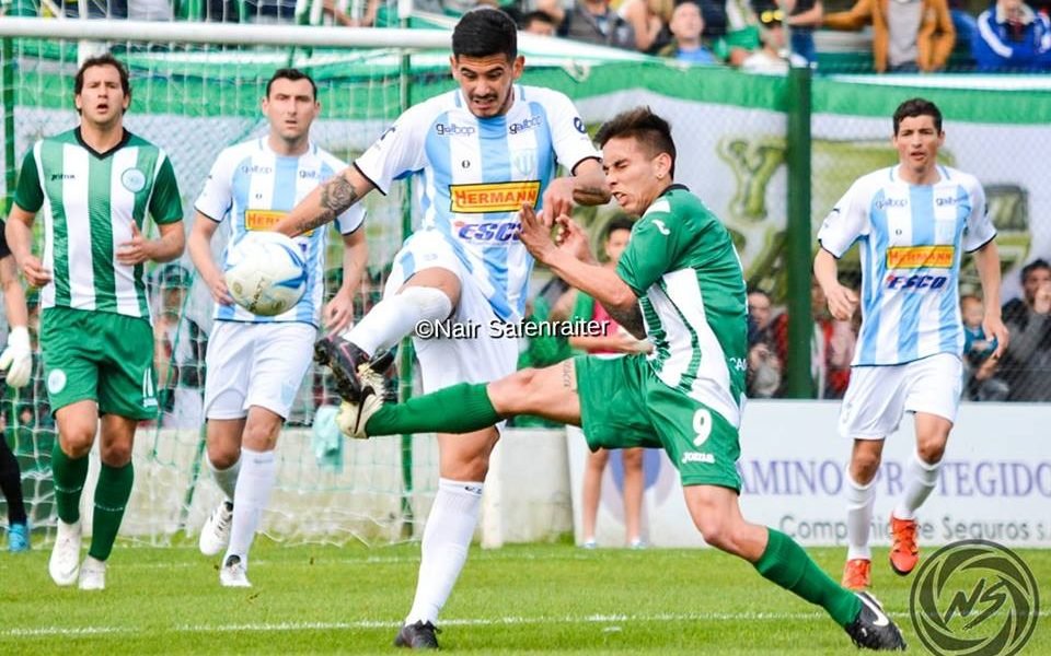 Camioneros debutó con un empate ante Juventud Unida