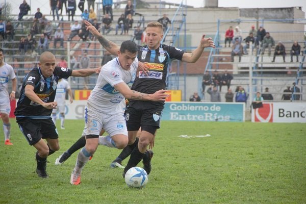El Lobo festejó en el duelo entrerriano