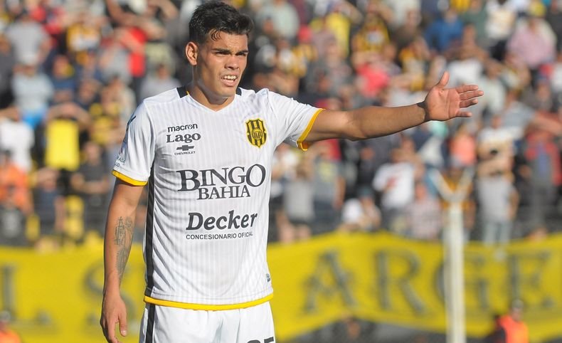 Axel Rodríguez: «Siempre hacemos buenos partidos pero con poco nos convierten»