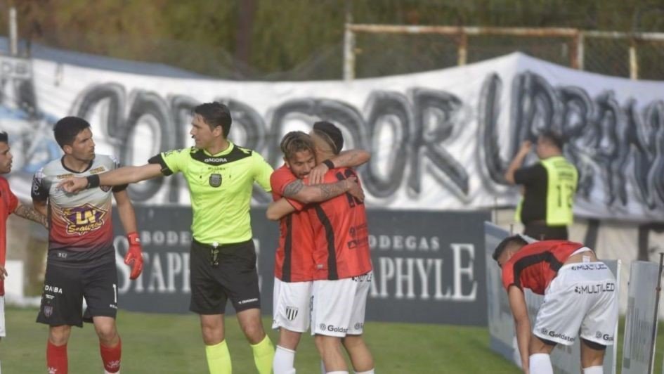 El Lobo lo ganó en el final