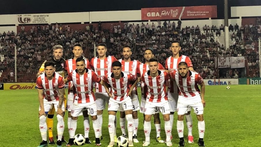 Instituto se quedó con un partidazo ante el Dragón