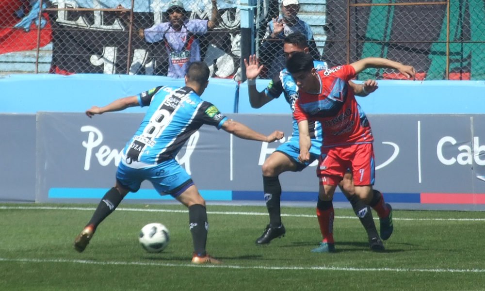 Punto valorable para Almagro ante Brown