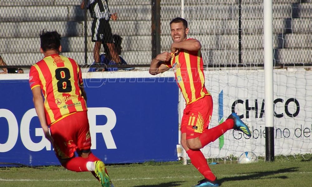 Dueño de Chaco: Sarmiento goleó a For Ever en su casa