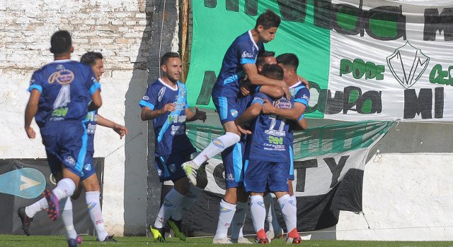 Villa Mitre perdió el invicto con Sol de Mayo