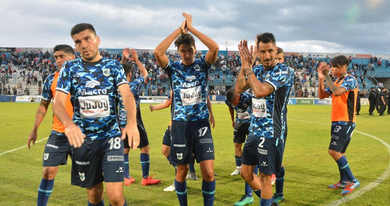 El Lobo volvió a morder