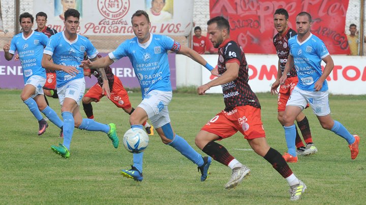 Huracán Las Heras y Estudiantes empataron sin goles