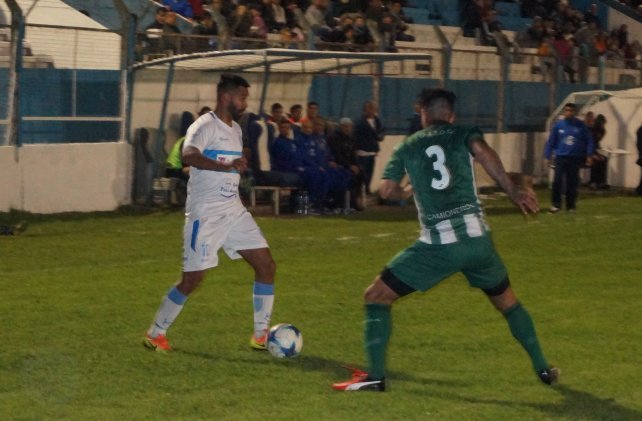 Gimnasia festejó en un Núñez repleto y es líder