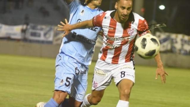 Gracias a Vegetti, la Gloria venció a Temperley