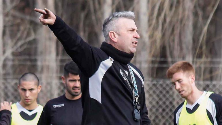 Cipolletti y la urgencia de ganar