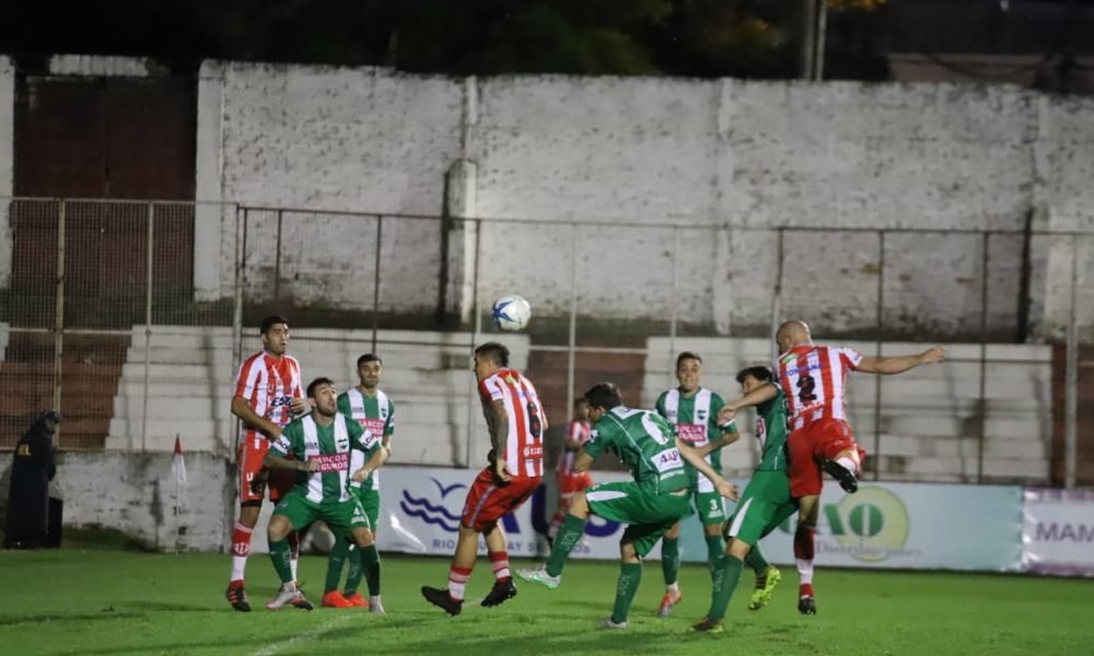 Goleó Unión y sigue firme arriba