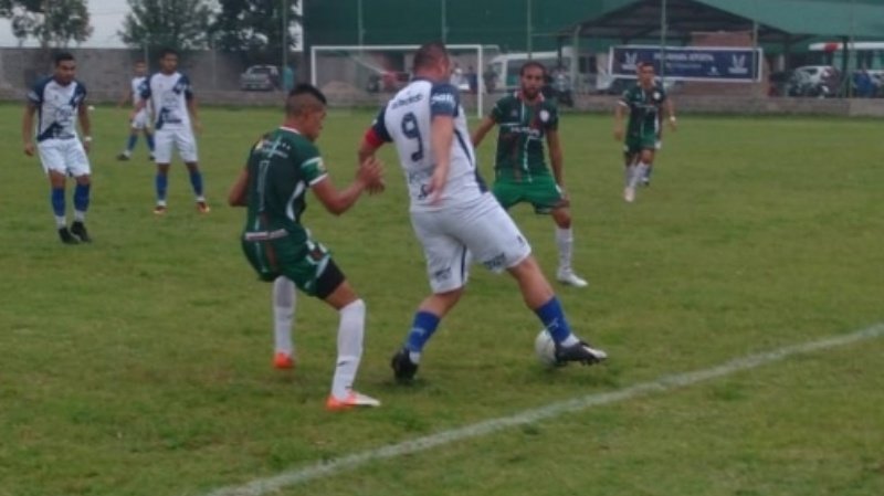 En Tucumán: Juventud volvió a perder dos puntos sobre el final