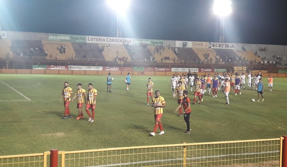 Boca Unidos y San Jorge no se sacaron ventajas