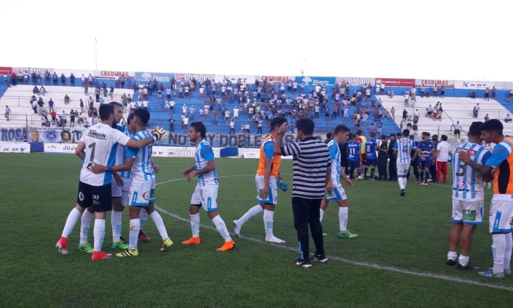 Sobre la hora, el Lobo jujeño rescató un empate ante el Gallo de Morón