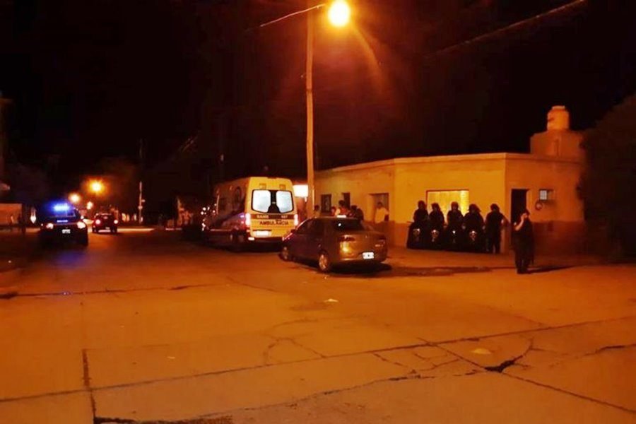Hincha de Gimnasia de Jujuy muere por una pedrada en pelea de barras