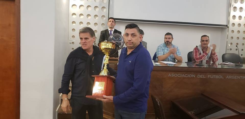Mazzotto: «Alguien bajó un martillo sin ir a una reunión»