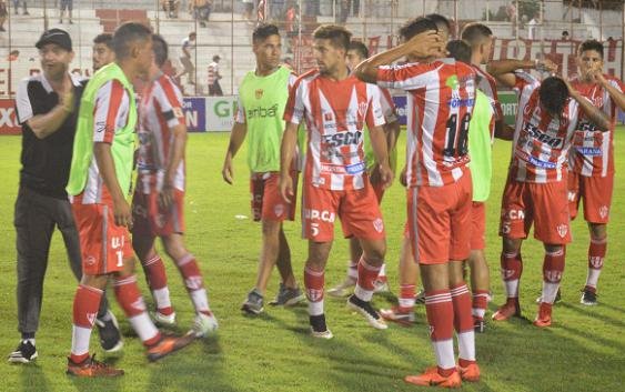 Atlético Paraná descendió al Regional Amateur