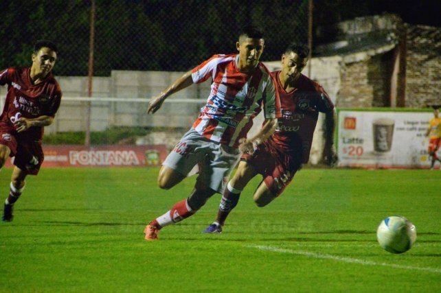 Atlético Paraná dejó pasar su chance y empató con Defensores