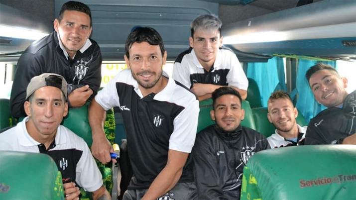 Central Córdoba partió rumbo a Jujuy para seguir con su preparación